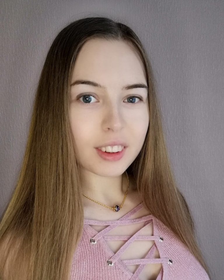 Манаенкова Юлия Викторовна