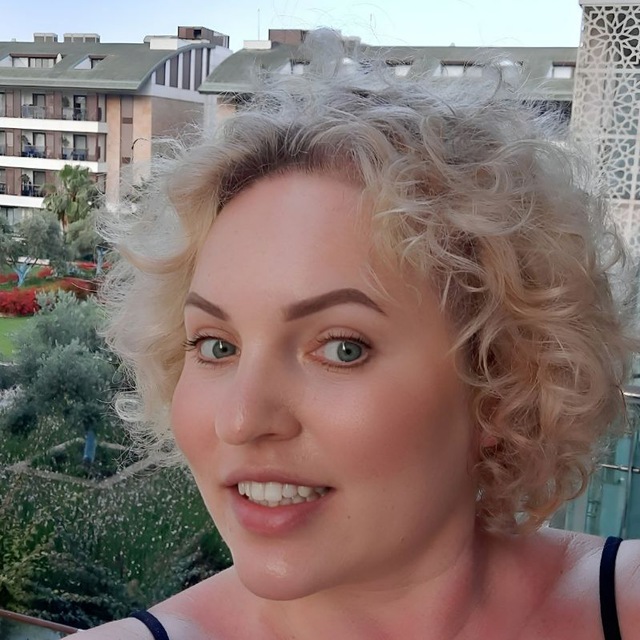 Есакова Ольга Владиславовна